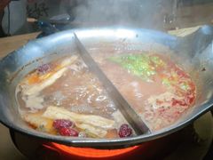 -湊湊火锅·茶憩(上海合生汇店)