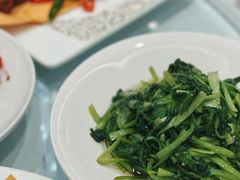 清炒鸡毛菜-乾隆美食·本帮菜(黄河路店)