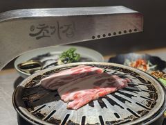 -草家酱蟹炭火烤肉店(珲春南路一店)