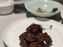 沪市牛肉粒-屋里厢上海菜馆