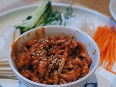 -关东小磨东北菜(上海长风大悦城店)