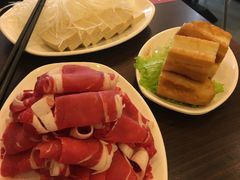 -呷哺呷哺(松江开元店)