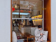 -Line 咖啡(石厦花园店)
