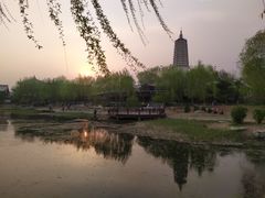 -舍利塔滩地公园-无垢净光舍利塔
