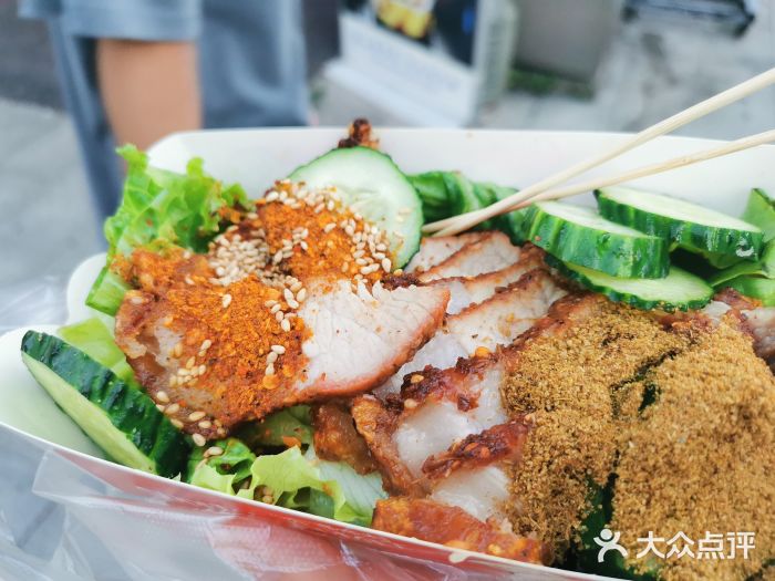 杨祥网红脆皮五花肉图片