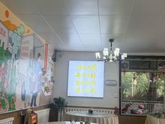 -天天向上素食餐厅(五台山店)