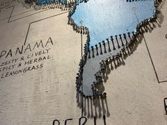 -ZING COFFEE 镜咖啡