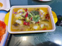 丝滑爽口龙利鱼-忘忧草融合私房菜(红鼎国际店)