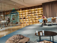 -蔚来中心(北京中关村店)