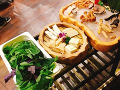 -滇釜火锅·能喝汤的火锅(车公庄店)