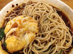 -呼啦面馆·头牌豌杂面(爱琴海店)