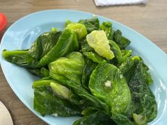 -东海岸人工湖美食村