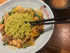 -哇蛙牛功夫面渝都料理(龙阳广场店)