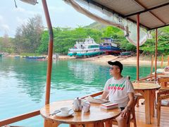 -蓝湾碧波·老字号·疍家非遗海上餐厅