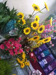 -喜洋洋鲜花婚庆(世界路店)