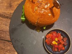 -HIGH FIVE哈福手工汉堡(桂林路店)