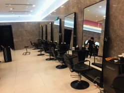 -TONI&GUY