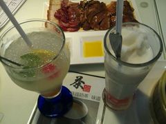 -新大咀港式茶餐厅(宝山万达店)