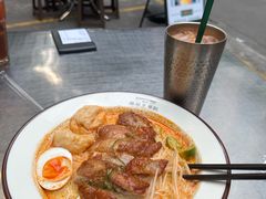 -兴华里茶记(禅城同济首店)