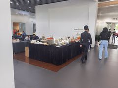 -奔驰上海利星(七宝店)