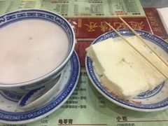 -赵记传承特色牛奶甜品(泉城广场店)
