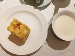 榄仁萨其马-白天鹅宾馆-玉堂春暖餐厅