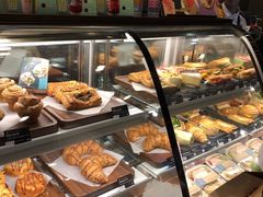 -星巴克臻选(深圳龙华红山天虹店)