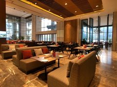 -飨食汇全日制餐厅·昆山皇冠假日酒店(九方店)