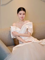 -纯色时光婚纱艺术馆WHITE