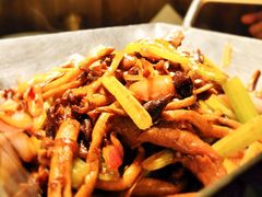 -弄堂里(阿里西溪A区店)