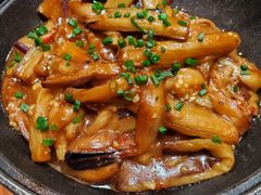 咸鱼茄子煲-十六台·经典广东菜(德外大街店)
