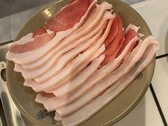 精品五花肉-老街坊市井火锅(营门口店)