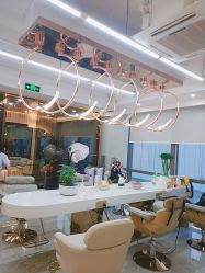 -V+SALON造型