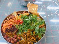 -红鼻子桂林米粉(金唐新光界店)