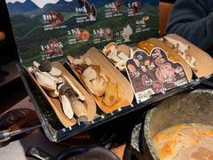 -芸山季·云南山珍菌火锅(人民广场来福士店)