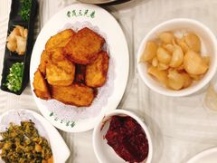 -常赢三兄弟·清真涮肉·清真炒菜(朝阳新城店)