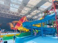 -青岛东方影都融创水世界