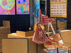 -麦当劳(中山公园龙之梦店)