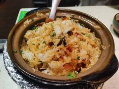 一级腊味煲仔饭-润泽园椰子鸡(汇一城店)