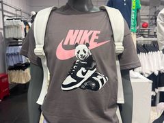 -NIKE 换季优惠店(上海青浦奥特莱斯)