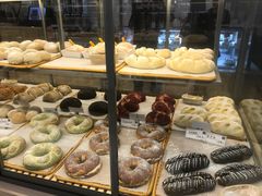-顶东面包花园·生日蛋糕(世博店)