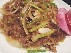 牛肉炒粉丝-猪啊牛呀羊啊铜盘烤肉(正大广场店)