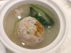 蟹粉狮子头-怡园饭店-餐厅(四望亭店)