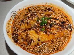 -江渔儿酸菜鱼专门店(明珠广场店)