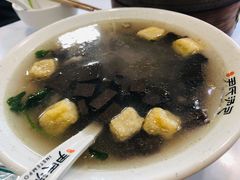 鸭血粉丝-百年尹氏汤包(湖南路狮子桥店)