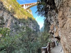 -马岭河峡谷风景区