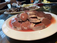 -大宝全猪馆(南京路店)