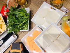-彤德莱火锅(果园路店)