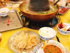 -月圆火锅(宁海东路二店)