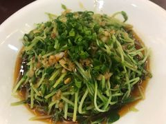 -渝君重庆火锅(嘉宾路店)